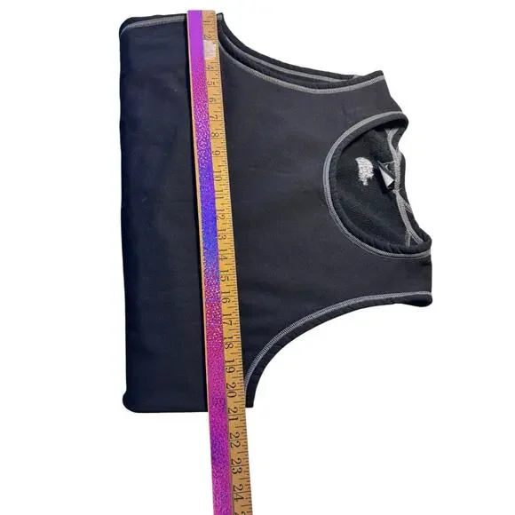 Men’s Fleece Tank Top with Embroidered Logo and brand tag The North Face - Picture 5 of 6